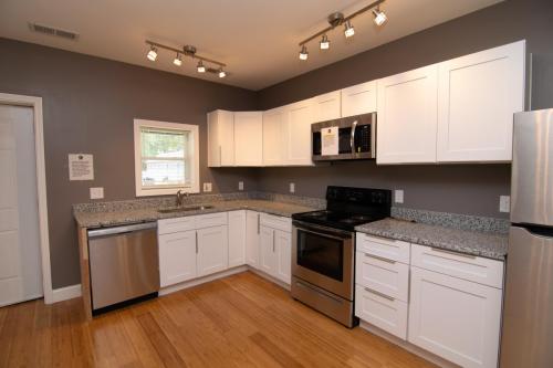 710Lancaster-0543