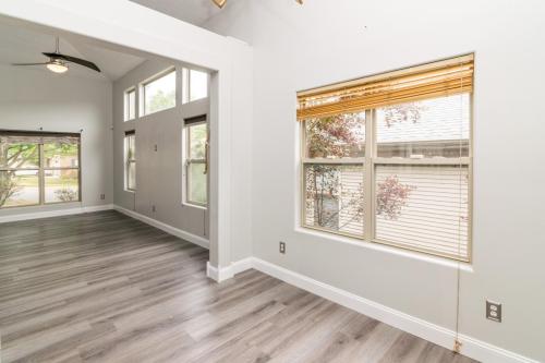 732RamblingCreek-0018