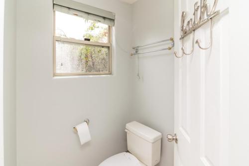 732RamblingCreek-0105