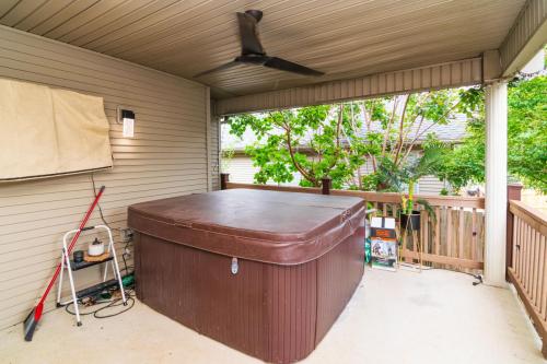 732RamblingCreek-0135