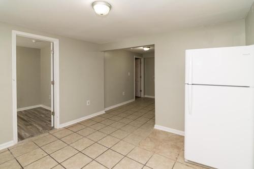 734NBroadway-0217