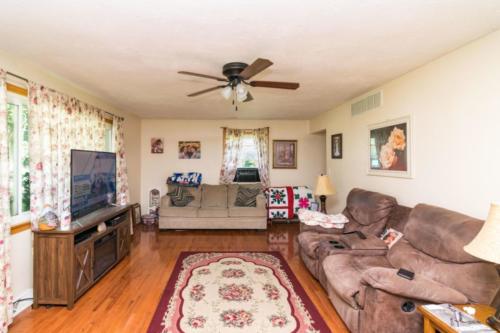 7750East52-0008