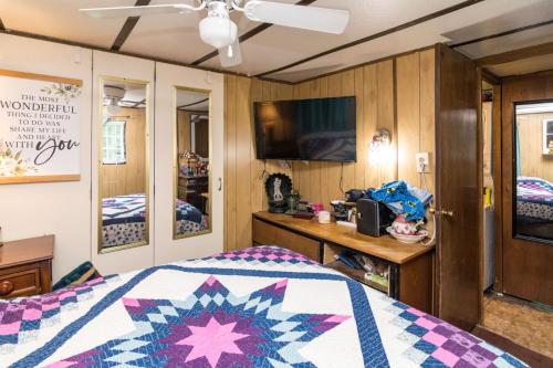 786Lykins-0103