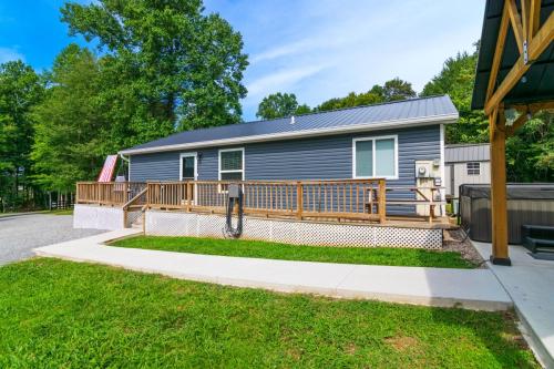840HarborSprings-0134