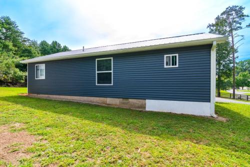 840HarborSprings-0154