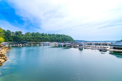 840HarborSprings-0222