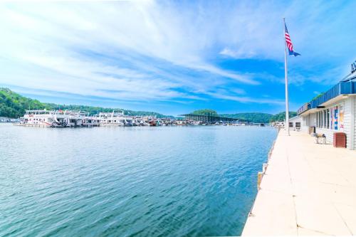 840HarborSprings-0240