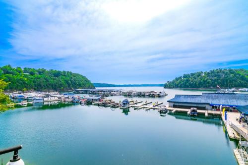 840HarborSprings-0261