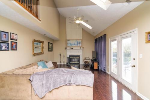 892Spyglass-0065