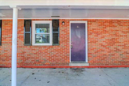 904Main6-0118