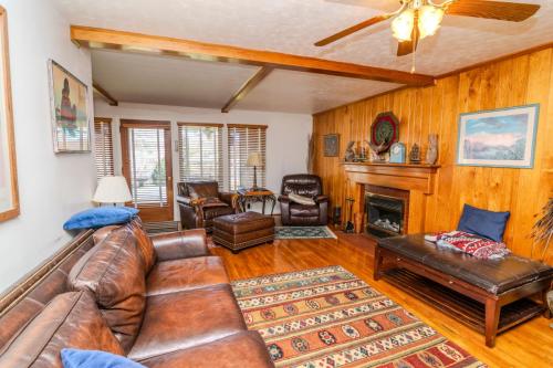906ELakeshore-0161