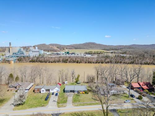 906ELakeshore-0174