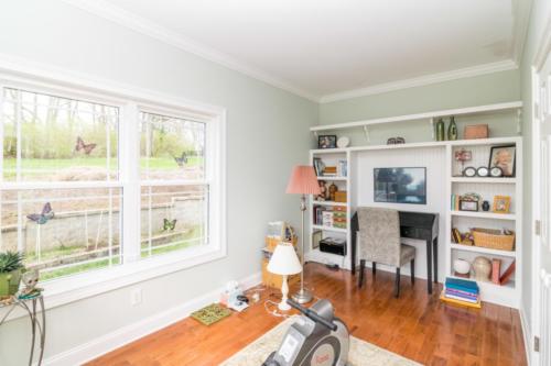 933Lloyd-0081