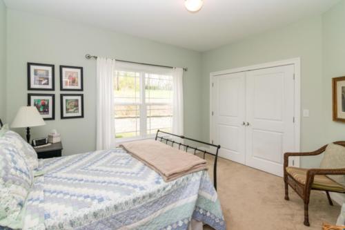 933Lloyd-0102