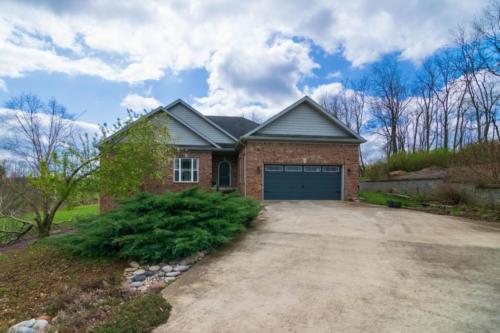 933Lloyd-0236
