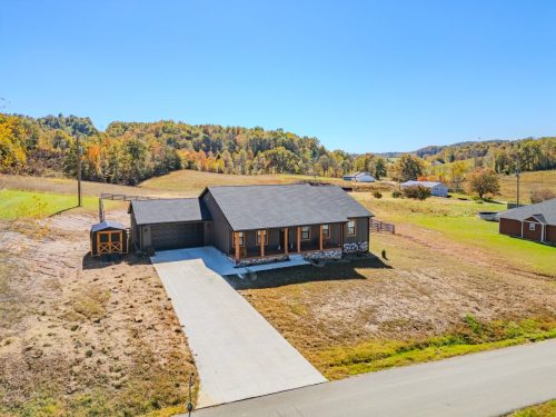 967PineHillBrock-0002-2